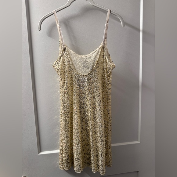 Intimately Free People Gold Sequin Top - Picture 2 of 6